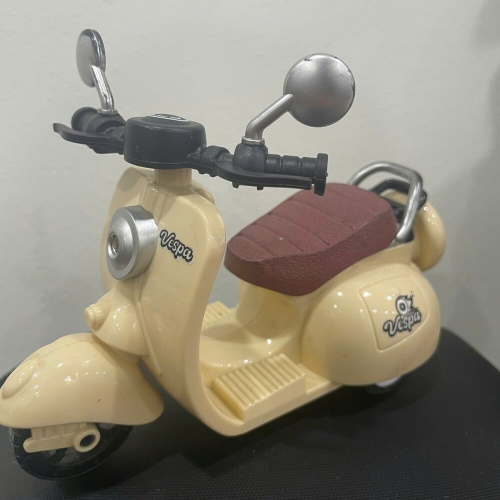Mini Vespa Scooter Toy | Vintage Style Plastic Toy | Cream Color